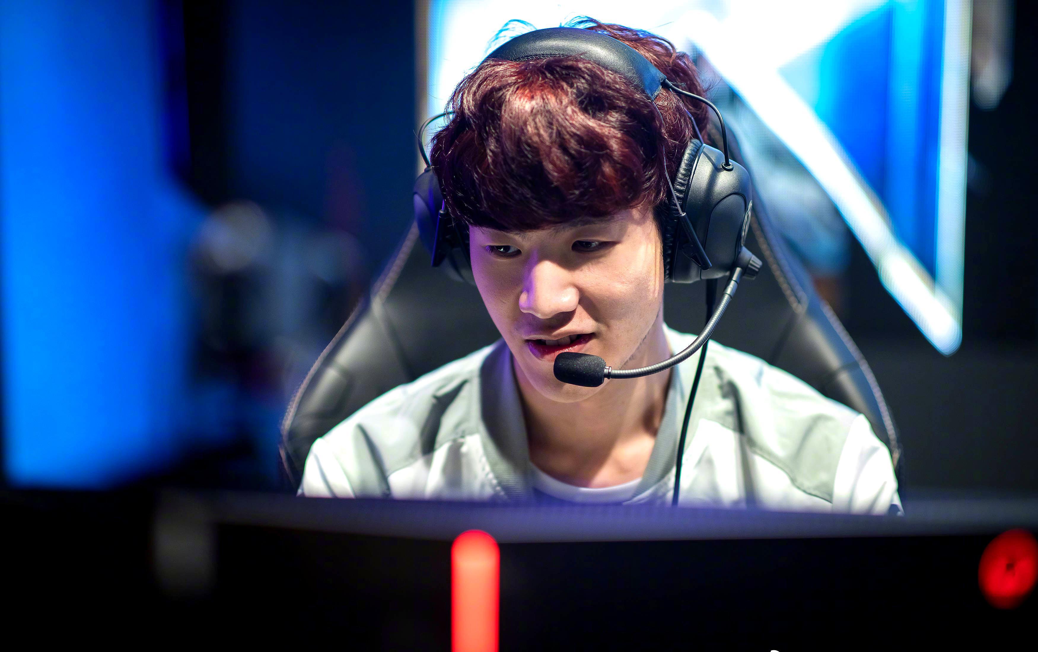 关于TheShy回归赛场，绝杀首场状态亮眼，勇士观众沸腾！的信息